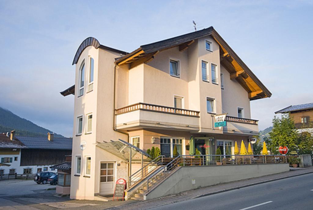 Apartmenthaus Brixen & Haus Central Brixen im Thale Luaran gambar